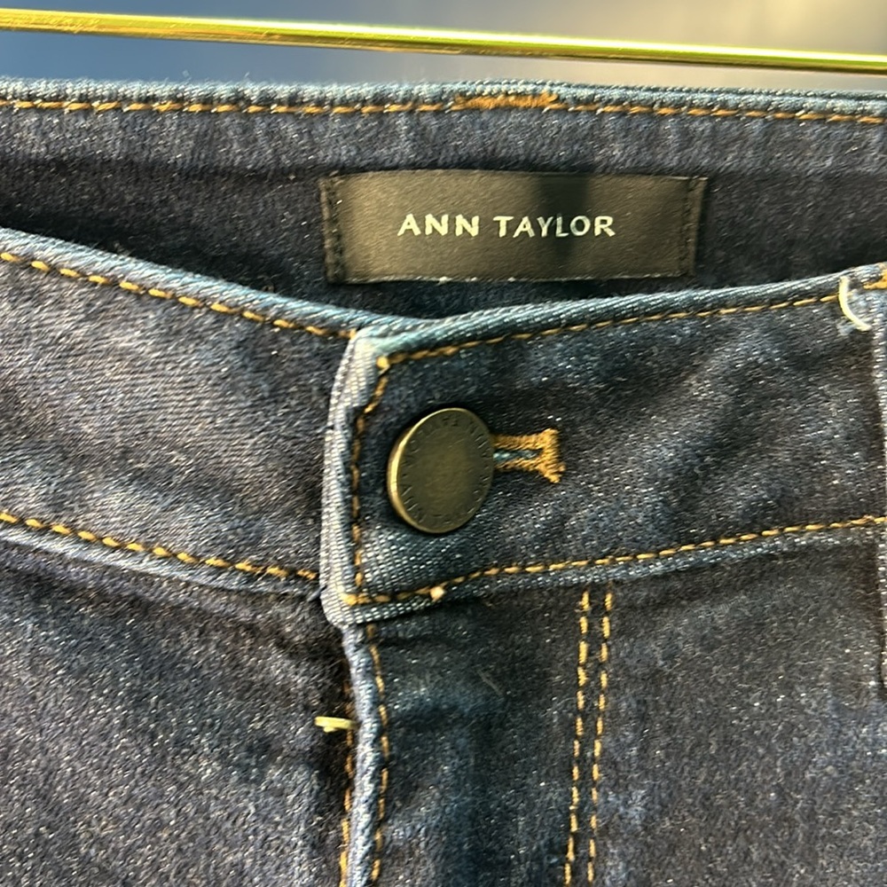 Ann Taylor dark blue denim size 28 in waist very little stretch. - Picture 2 of 4